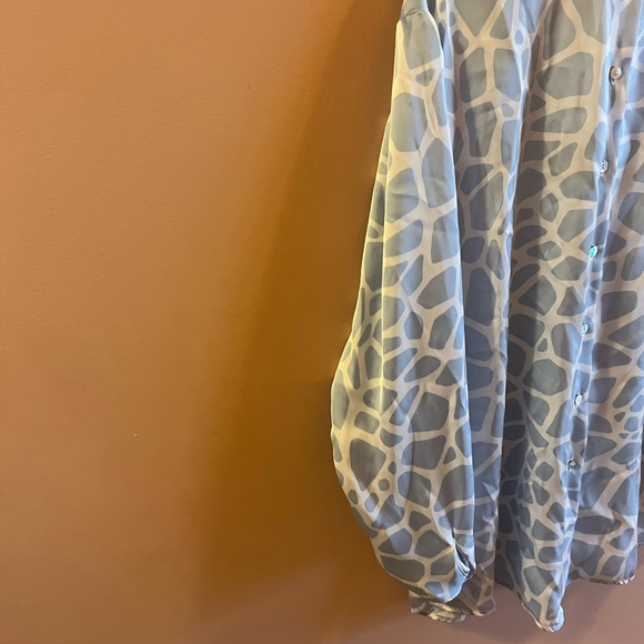 Zara Blouse RN77302 size large good condition - Picture 6 of 8